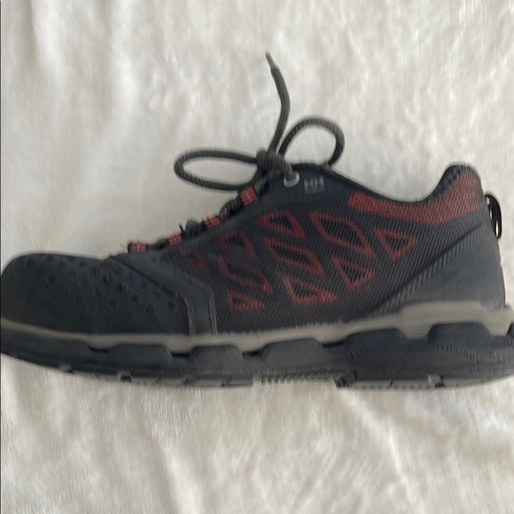 Helly Hansen steel toe Shoes with Breathable Fabric - Picture 5 of 7